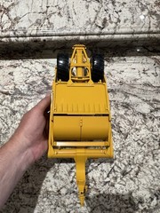 Caterpillar No. 456 Scraper ACMOC 1/25 First Gear 2011. No Box. Great Price!