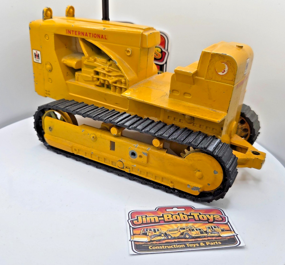 Replica Track Set (2) for Ertl IH #427 TD-25 «Top Light» w/ Exhaust Pipe