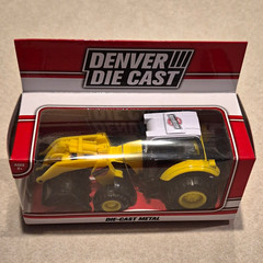 Denver Die Cast 1:64 New Holland LB90 Loader Yellow/Black Diecast Unopened Box