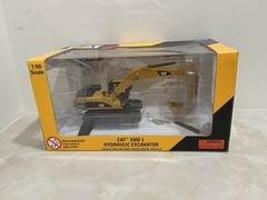CAT 330D L Hydraulic Excavator 1:50 Norscot Diecast Model #55199 Original Box