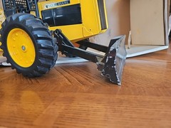 Ertl John Deere No. 590 Log Skidder 1/16 with Original Box