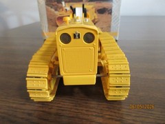 ERTL INTERNATIONAL TD-340 DIESEL CRAWLER DIECAST 1:16, WITH BOX