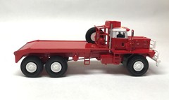 HO 1/87 Pacific P12W «Roughneck» – Red colour – Ready Made Resin Model