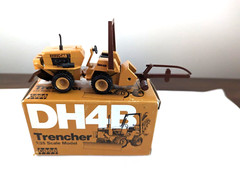 Case DH4B Trencher