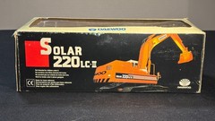 Daewoo Solar 220LC-III 1/40 Scale Diecast Excavator Original Box