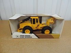 John Deere 648E Skidder 1/32 ERTL log forest construction diecast toy Z