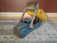 VINTAGE MARX LUMAR CONTRACTORS FRONT LOADER DUMP TRUCK PRESSED STEEL TOY