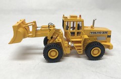 HO 1/87 Volvo BM 1641 Loader – Ready Made Resin Model by Fankit Models