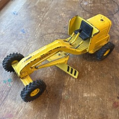 Vintage 1960’s Tonka Mini Tonka Road Grader-played with Condition