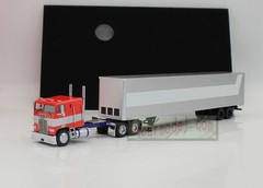 1/64 596 2026 HEC Peterbilt Optimus Prime Truck Car model Diecast