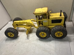 Tonka Road Grader 1960’s Pressed Steel 18 In. missing blade buy parts or restone