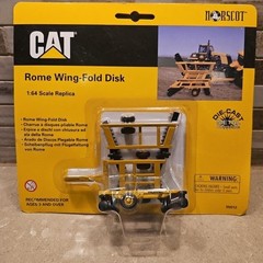 Vintage 1999 Norscot Cat Rome Wing-fold Disk 1:64 Diecast Replica 55012 NEW