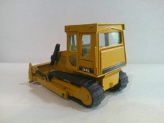 NZG CAT D4E Tracto Dozer #205 1:50 Yellow Fair Box READ DESCRIPTION