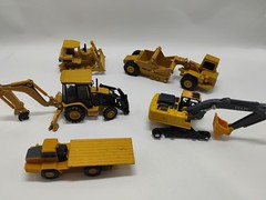 Norscot Ertl Caterpillar 420D Back Hoe 613C Scraper D6H Dozer PARTS OR REPAIR