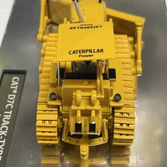 Diecast Masters 1/50 CAT Vintage D7C Track Type Tractor Dozer (85577) Sold As Is