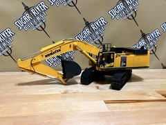 1:50 Komatsu PC900LC-11 Excavator First Gear Farm Toy