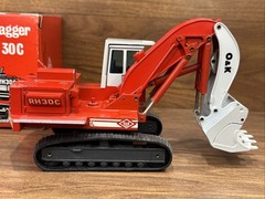 NZG O&K HYDRO RAUPENBAGGER MINING EXCAVATOR RH 30C MODEL 1:50 #246