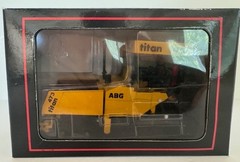 1:50 ABG Ingersoll Rand Titan 473 Asphalt Paver By Wan Ho Limited Edition
