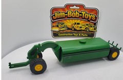Custom Water‑Hauler – 1/64 Scale Construction Model