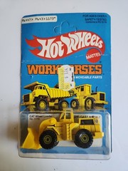 Vintage 1979 Hot Wheels Workhorses 1173 Cat Loader Construction Toy Lot of 4