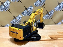 1:50 Komatsu PC900LC-11 Excavator First Gear Farm Toy