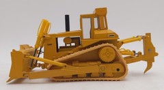 Conrad 285 1:50 CAT D10 Diecast Dozer with Front Blade and Rear Knife EX