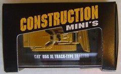 Norscot Scale Models, Construction Mini’s, Cat D5G XL Track-Type Tractor (2)