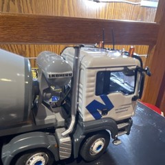 NZG MAN TGS 8×4 Cement Mixer Truck Diecast Model 1:50 Gray 773/04