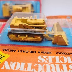 8 Vintage Universal SS Kresge Co Diecast International Skid Shovels Kmart NOS