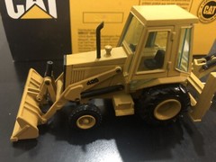 NZG #378 CAT Caterpillar 428 Backhoe Loader w/ Hammer – 1:50 – Limited Edition