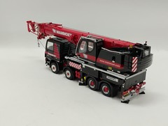 WSI Models 1:50 Scale Liebherr Mammoth LTF 1060-4.1 Crane FOR PARTS OR REPAIR