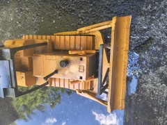 ERTL 1987 CASE International 1450B Crawler Bulldozer Tractor 1/16 scale diecast