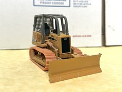 ERTL 1/50 Scale Case 750H Dozer w/Angle Blade – Loose-No box- 2002