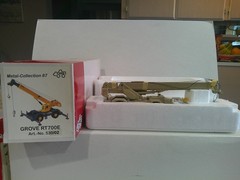NZG Grove RT700E Crane Desert Tan Limited Edition 1 of 100 #530/02 1:87 VG Box