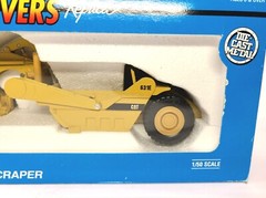 Caterpillar Cat 631E Wheel Tractor Scraper – ERTL 1:50 Scale Diecast Model #2430
