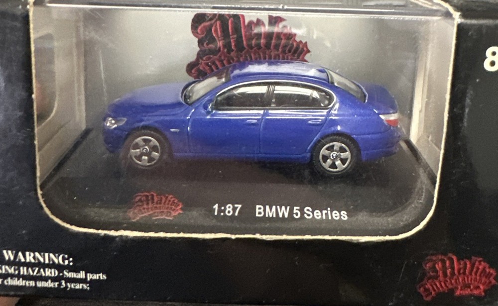Malibu Model Collection Die-Cast #113 BMW 5 Series NIB