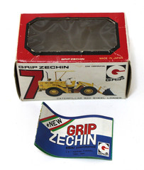 Vintage Edai Grip Zechin #7 Caterpillar 920 Wheel Loader MIB Boxed Japan 1:76