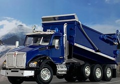 1/64 DCP KENWORTH T880 ROGUE DUMP AND TRANSFER TRAILER
