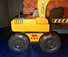 Construction Crane Tower Playset w Revolt W-688 Excavator Light & Sounds Work!!