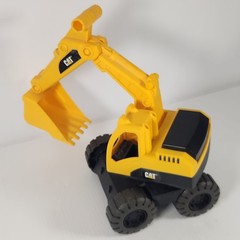 CAT Caterpillar Yellow Excavator Construction Toy Truck Plastic Moving Bucket