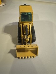 VINTAGE NZG No. 223 CATERPILLAR CAT 953B TRACK-TYPE LOADER 1:50 LNIB