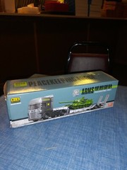 DELECTATION .DLX Semi Truck/Trailer, With Tank Arms Peacekeeping Force, NIB!