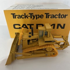 CONRAD #2874 CAT 1:50 Scale D11N Track-Type Tractor Caterpillar Germany NIB box7