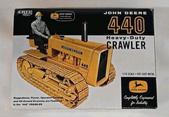 John Deere 440 Crawler 1/16 2005 Toy Truck’n Construction Show 2005 #16134-1HC