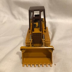 Vintage NZG Case 855C Track Loader / Crawler bucket 1/35