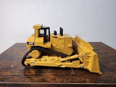 Vintage Toy State Industries»Cat» Caterpillar Bulldozer D11T 1:63 Scale Diecast