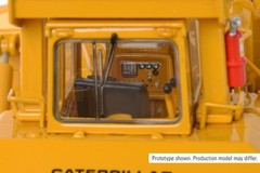 Caterpillar Cat D9L Dozer with Multi-Shank Ripper – CCM 1:48 Scale Model New