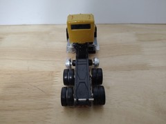 Cat 85992 Caterpillar Day Cab Truck 6×4 Construction 1:64 Diecast