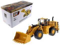 CAT Caterpillar 988K Wheel Loader with Operator 1/50 High Line Series