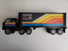 Tonka BF Goodrich 22″ semi truck Vintage 1980s